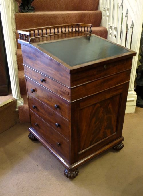 Mahogany Davenport by Gillows of Lancaster