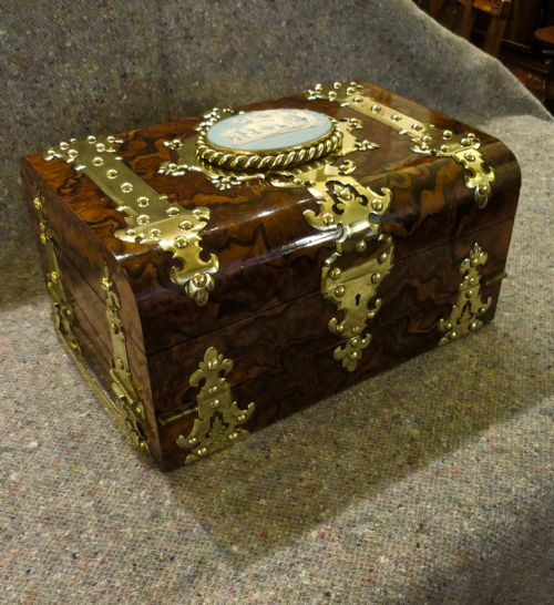 Betjemann: Highest Quality "Gothic" Writing Box
