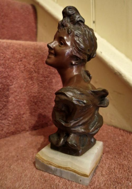 Art Nouveau Bronze Bust of Smiling Lady