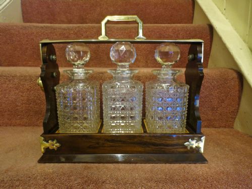 Fine Figured Walnut 3-Decanter Tantalus