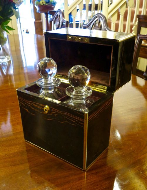 Pretty Coromandel Decanter Box
