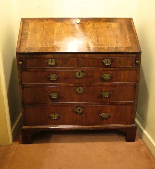 Early/mid-18th Century Walnut Bureau