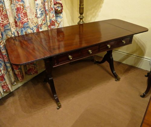 Fine Figured Mahogany Sofa Table by Gillows