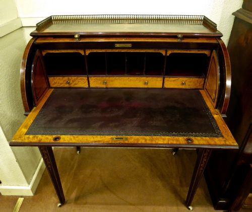 fig 1. SUPERB MARQUETRY INLAID SHERATON REVIVAL DESK