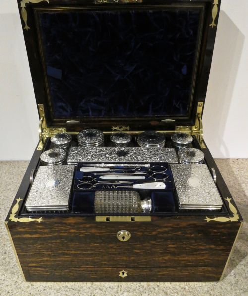 Well Fitted Lady's Dressing & Jewellery Box