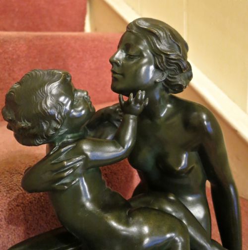 fig 1. GORGEOUS ART DECO BRONZE: MOTHER & CHILD