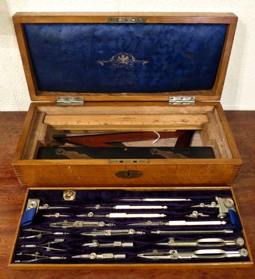 Beautifully Fitted Drawing Instruments Box