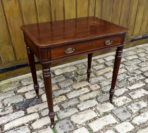 fig 1. GILLOWS: A SMALL MAHOGANY WRITING TABLE