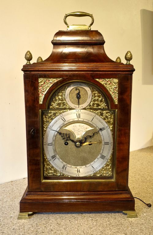 Good 18th Century Mahogany "Verge" Bracket Clock