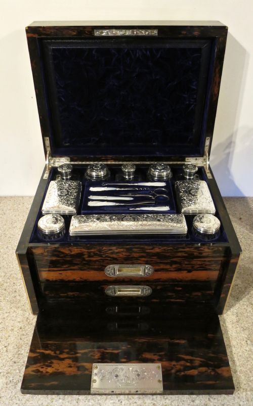 Lady's Dressing and Jewellery Case