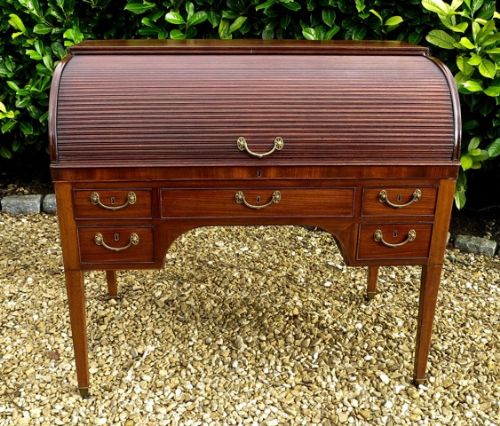Exceptional Quality George III Tambour Desk