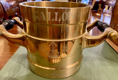 Fine and Rare Bronze Gallon Measure
