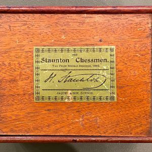 fig 1. Good quality boxed Ebony and Boxwood STAUNTON CHESS SET