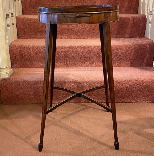 Late 18th Century Oval Hepplewhite Period Mahogany Urn Stand.