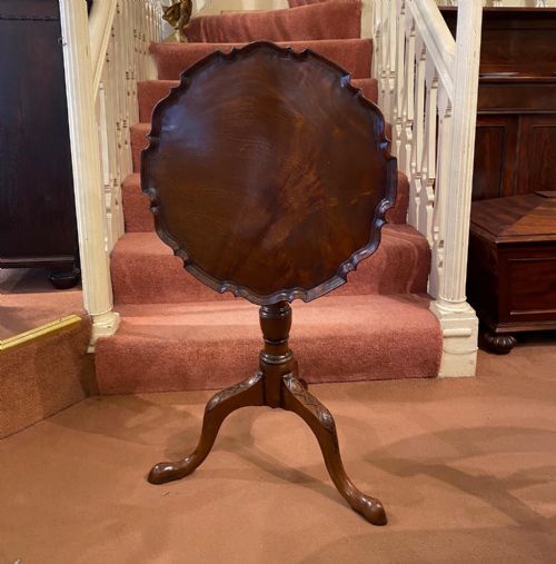 Late 18th Century Chippendale Period Solid Mahogany ‘Piecrust’ Occasional Table