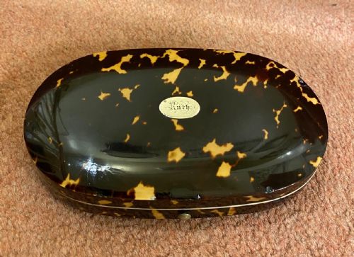 fig 1. Tortoiseshell Necessaire (or Etui) complete with original tools.. By Lund, Cornhill, London