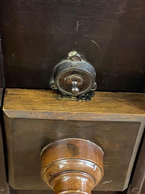 LATE 18TH CENTURY OCTAGONAL GALLERIED OCCASIONAL TABLE - ADDITIONAL PHOTO 5