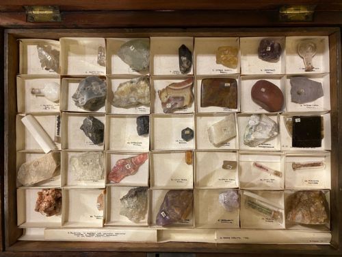 fig 3. A superb boxed collection of Minerals and Geological Specimens, By James Tennant of London