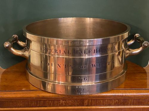 fig 1. An Impressive bronze Imperial Half Bushel Measure, County of Wilts, Dated 1836