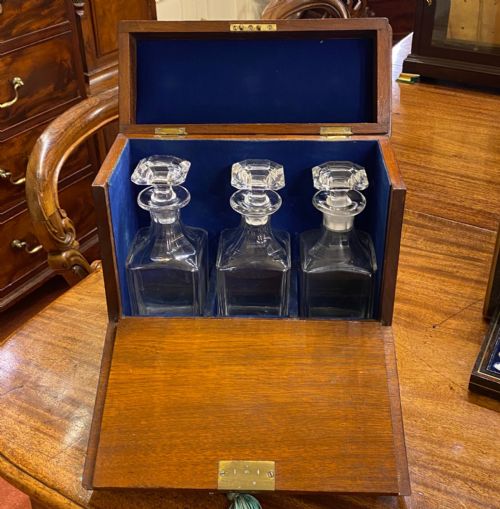 A Fine Quality Solid Mahogany 3-Decanter Box