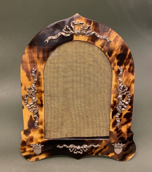 A Delightful Tortoiseshell Arch-topped Picture/photo Frame