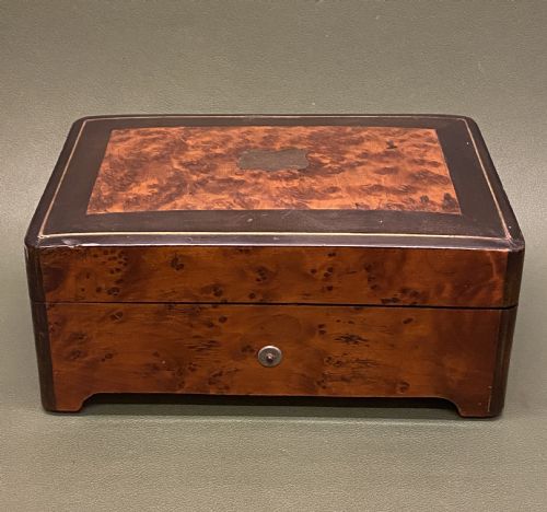 fig 1. 19th century Burr Yew-wood cased music box, of small size, playing 6 beautiful Airs