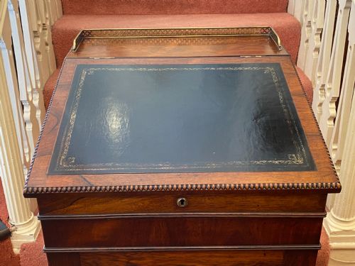 fig 2. A fine quality rosewood DAVENPORT by Gillows of Lancaster