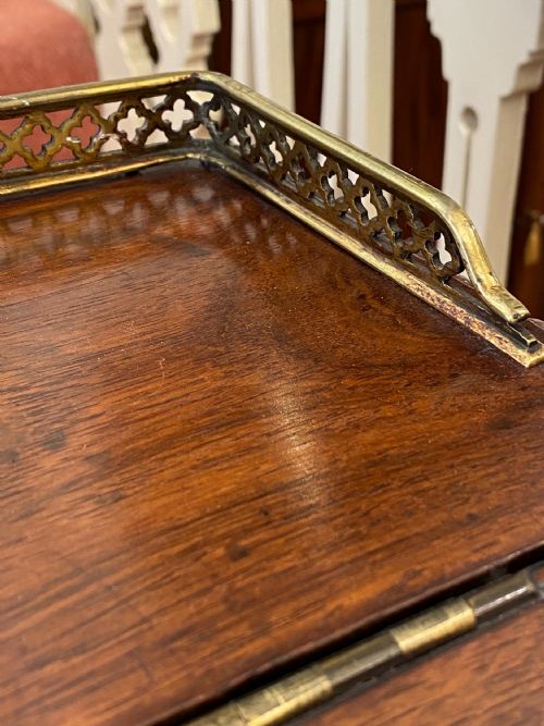 fig 1. A fine quality rosewood DAVENPORT by Gillows of Lancaster