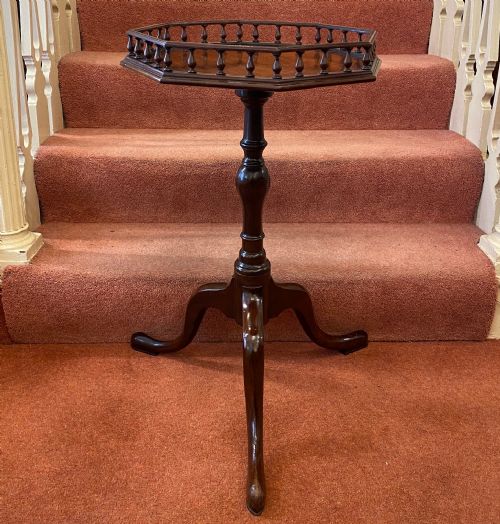 18th Century Octagonal Solid Mahogany 'Galleried' Occasional Table