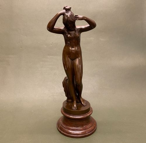 Anonymous: Bronze Sculpture of a Naked Young Woman on Marble Base