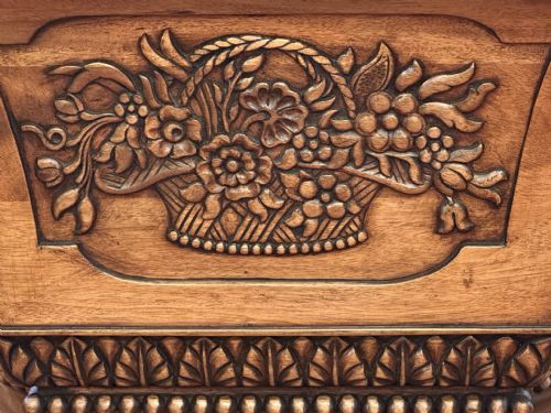 fig 2. Fine 19th Century Quality Mahogany Wine Cooler / Cellarette