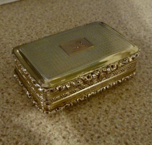 High Quality Gold-inlaid Silver Snuff Box