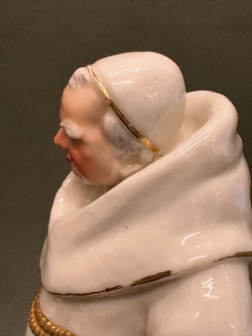 ROYAL WORCESTER FIGURE LARGE MONK 915 BY JAMES HADLEY C1882 - ADDITIONAL PHOTO 8