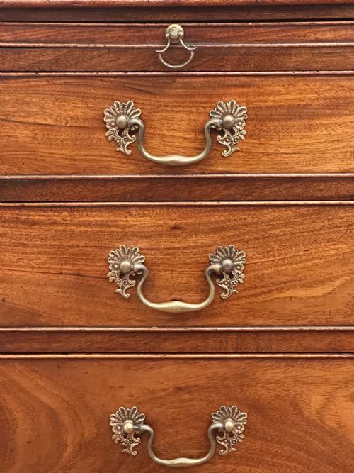 fig 1. Compact 18th Century Mahogany Batchelors Chest of Drawers