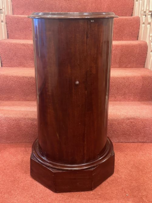 REGENCY PERIOD FLAMEMAHOGANY CYLINDRICAL BEDSIDE CUPBOARD - ADDITIONAL PHOTO 3