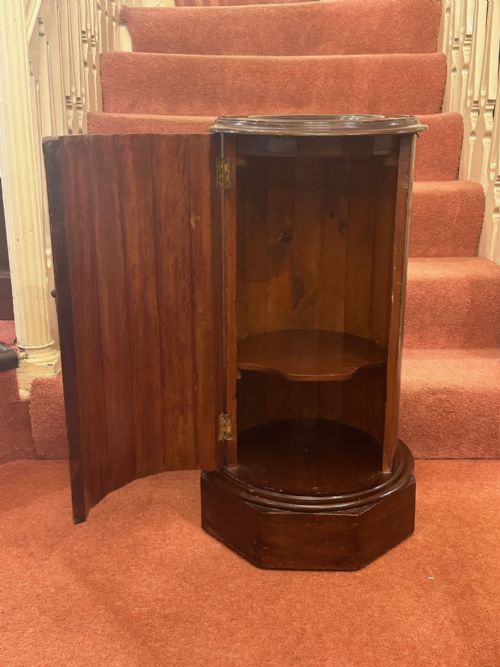REGENCY PERIOD FLAMEMAHOGANY CYLINDRICAL BEDSIDE CUPBOARD - ADDITIONAL PHOTO 5