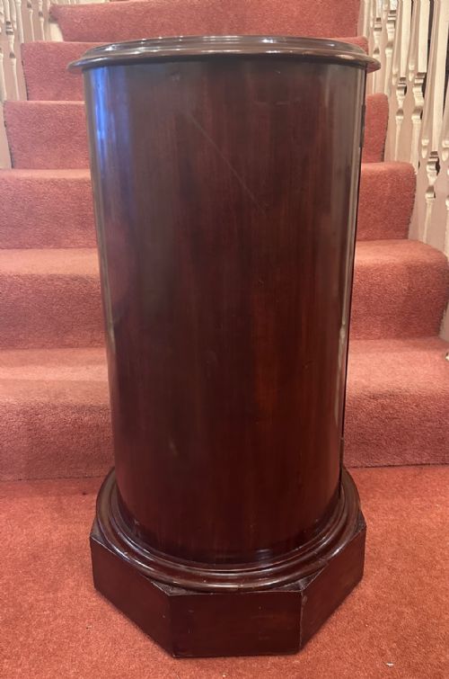 REGENCY PERIOD FLAMEMAHOGANY CYLINDRICAL BEDSIDE CUPBOARD - ADDITIONAL PHOTO 8