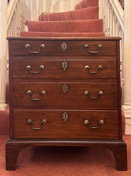 Late 18th Century Mahogany Chest-of-drawers (Width 75.5 Cm)