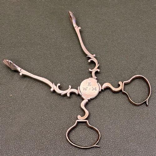 Late 18th Century Hallmarked Silver Sugar Nips. Maker 'Wc' (William Cripps, London)