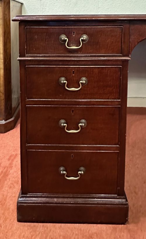 fig 3. Mahogany Partners Pedestal Desk by D. Bianco & Sons, London, 1910-1920