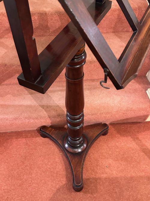 GEORGE IV MAHOGANY ADJUSTABLE DUET MUSIC STAND - ADDITIONAL PHOTO 3