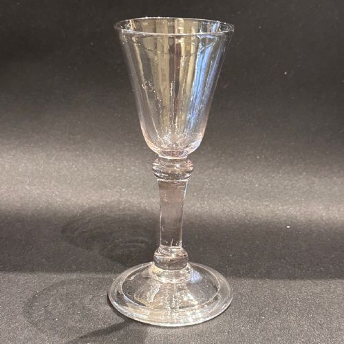 GEORGE II BALUSTROID GLASS C1730 - ADDITIONAL PHOTO 2