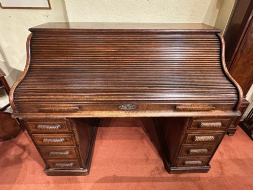 fig 1. American Roll-Top (Tambour) Oak Pedestal Desk. 1888-1900
