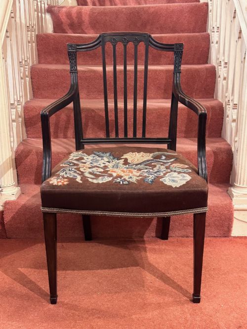 SET OF EIGHT 6 2 GEORGE III MAHOGANY DINING CHAIRS - ADDITIONAL PHOTO 9