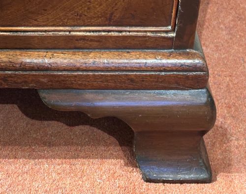 AN EXCEPTIONAL 18TH CENTURY GEORGE II BUREAU BOOKCASE - ADDITIONAL PHOTO 23