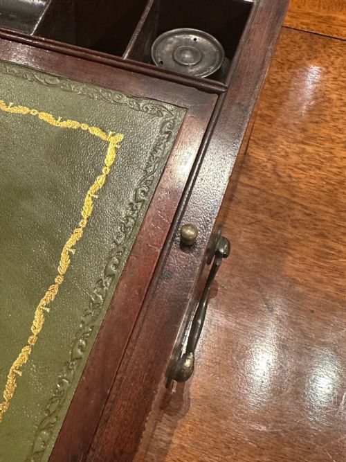 UNUSUAL 19TH CENTURY BRASS BOUND MAHOGANY WRITING BOX LECTERN - ADDITIONAL PHOTO 7