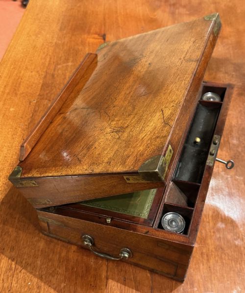 UNUSUAL 19TH CENTURY BRASS BOUND MAHOGANY WRITING BOX LECTERN - ADDITIONAL PHOTO 12