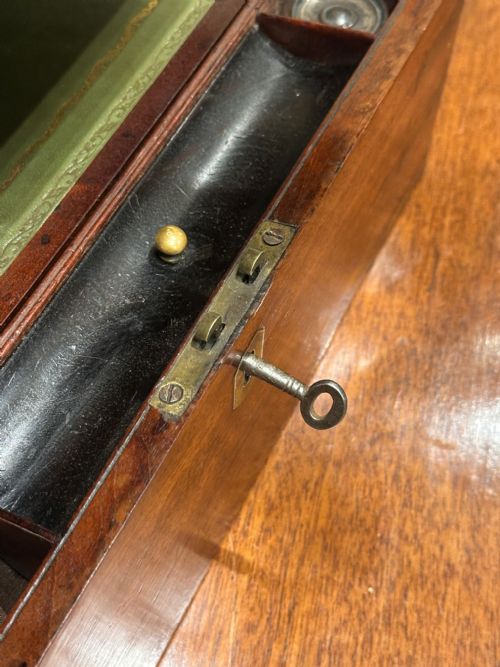 UNUSUAL 19TH CENTURY BRASS BOUND MAHOGANY WRITING BOX LECTERN - ADDITIONAL PHOTO 13