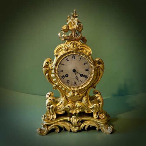 VERY FINE FRENCH ORMOLU MANTEL CLOCK - ADDITIONAL PHOTO 5