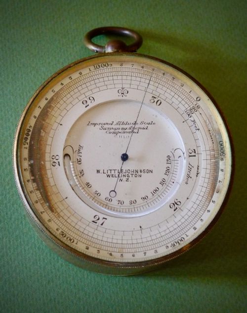 COLONIAL POCKET BAROMETER - ADDITIONAL PHOTO 1